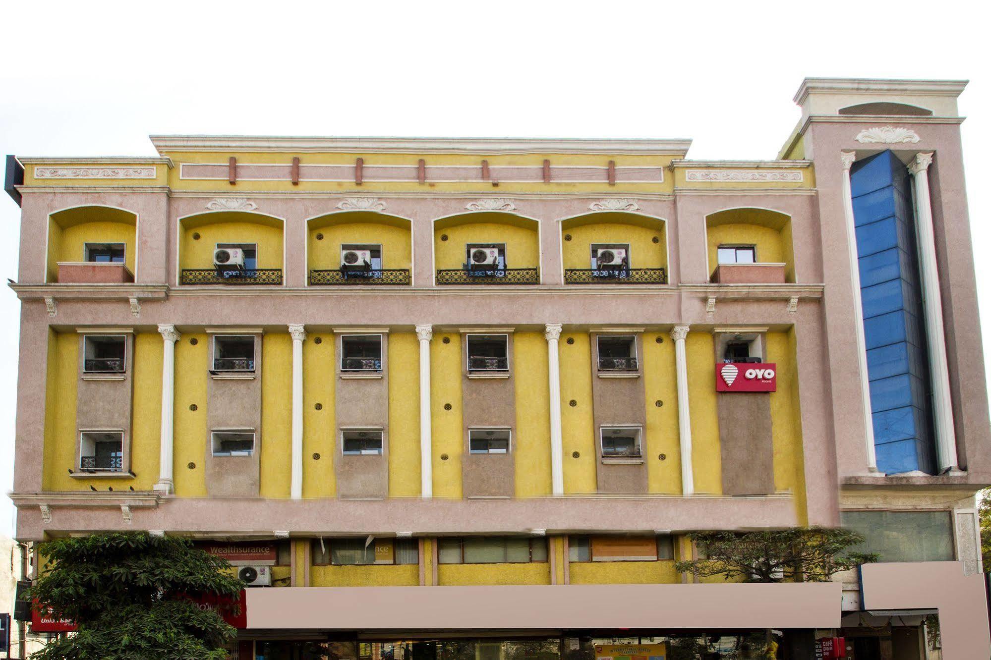 Balaji Residency Hotel Hyderabad Exterior foto