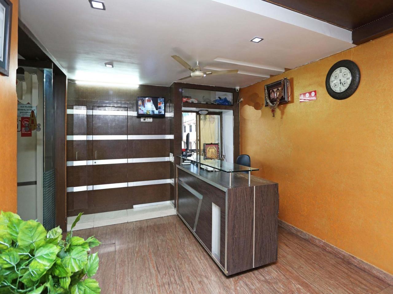 Balaji Residency Hotel Hyderabad Exterior foto